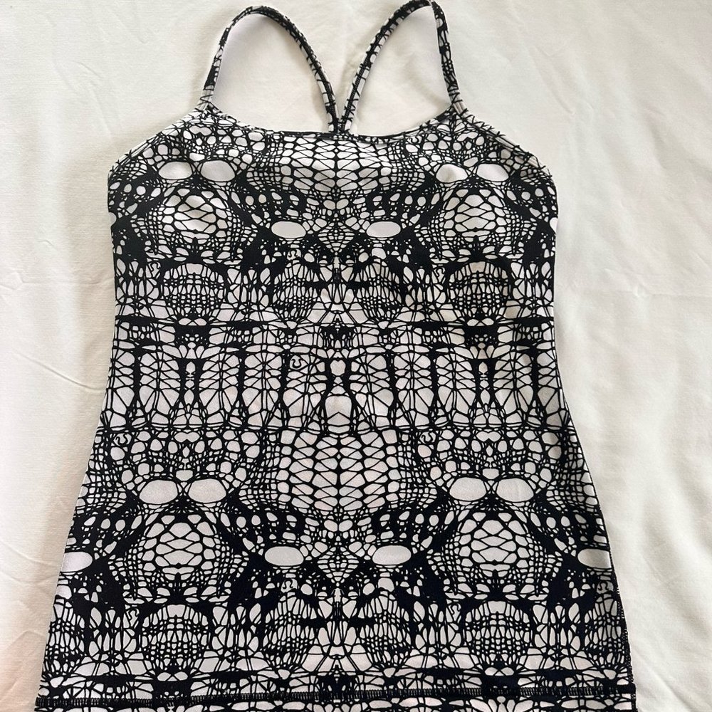 Lululemon black & white detailed Tank Top